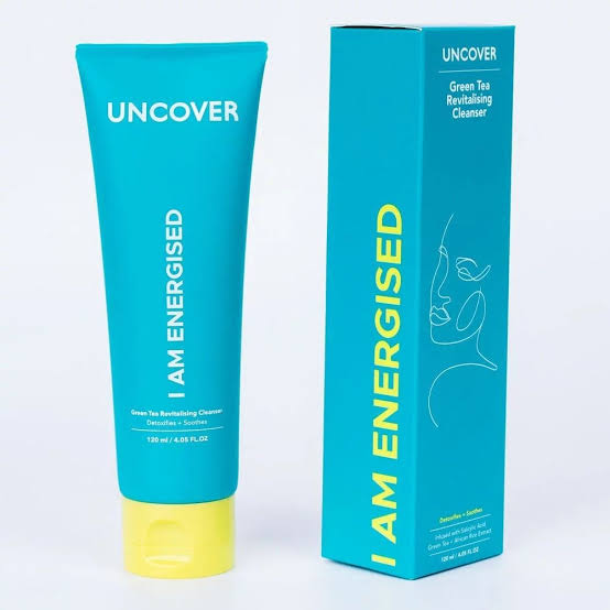 Uncover green tea revitalising cleanser (200ml).